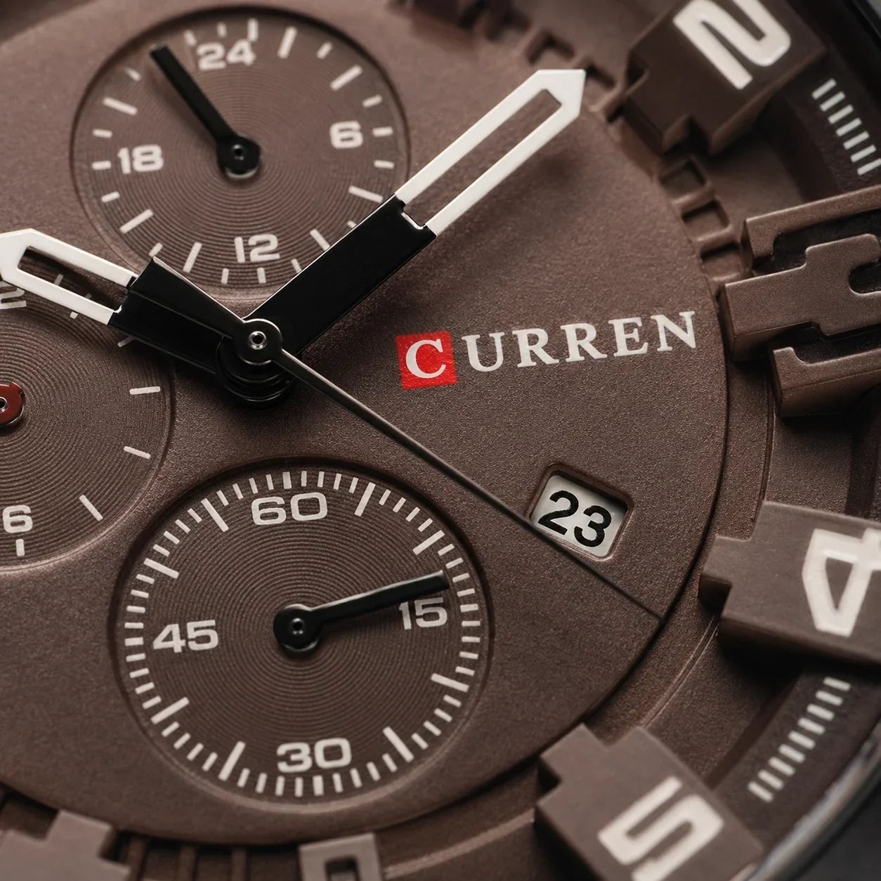 Louis Curren© Sterling